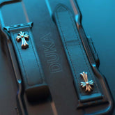 Armband aus Silikon-Leder mit magnetischer Faltschließe